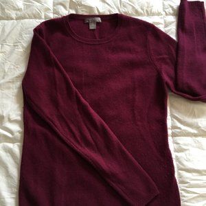 Magenta Cashmere Sweater Size Small